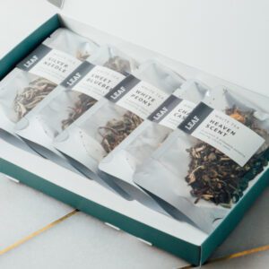 5 White Tea Tasters in the Leaf Tea Taster Box