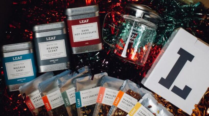 Luxury Leaf Tea Christmas Hamper with tinned loose leaf tea.